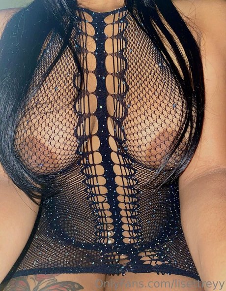 Lisettrey star nudes picture