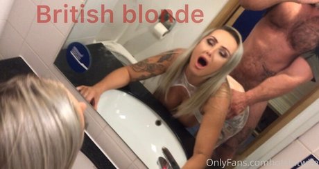 hotsluttymilf sexy actress photo