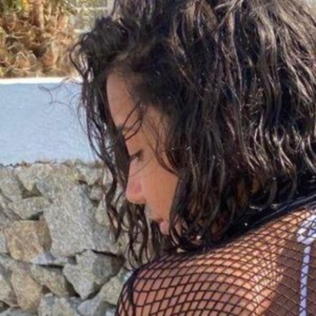 Layafeet hot actress pictures