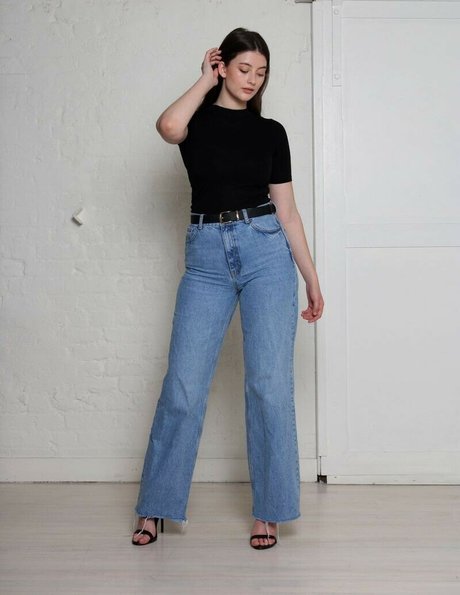 Ellie Weston perfect star img