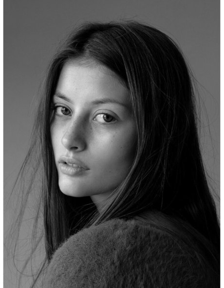 Ellie Weston hd model img