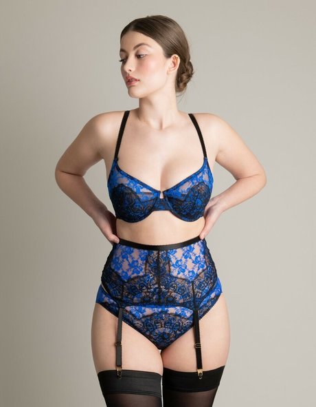 Ellie Weston model pornographic gallery