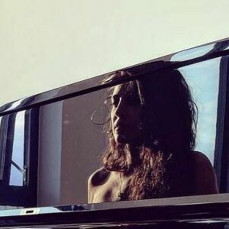 Ritaglitch exclusive actress galleries