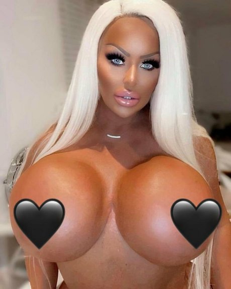 Georginado11 porn model picture