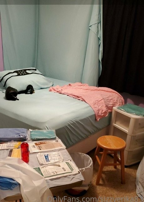 sizzyerika83 adult model pictures