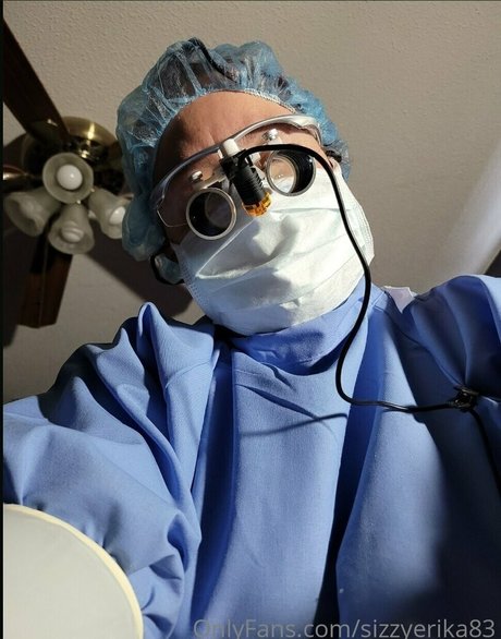 sizzyerika83 pornographic actress pics