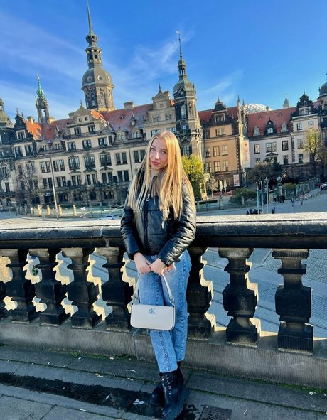 annet annet naked actress archive