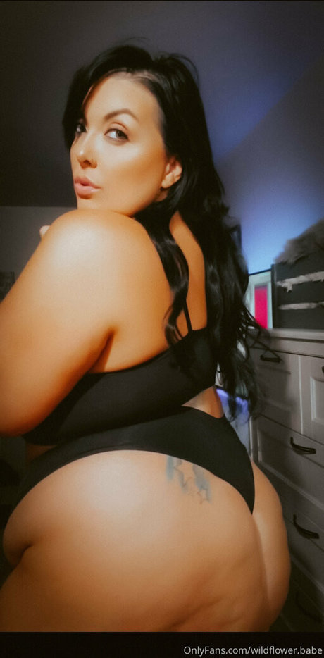 wildflower babe sexy pornstar pic