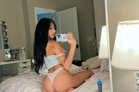 anal dildo onlyfans art naked pic