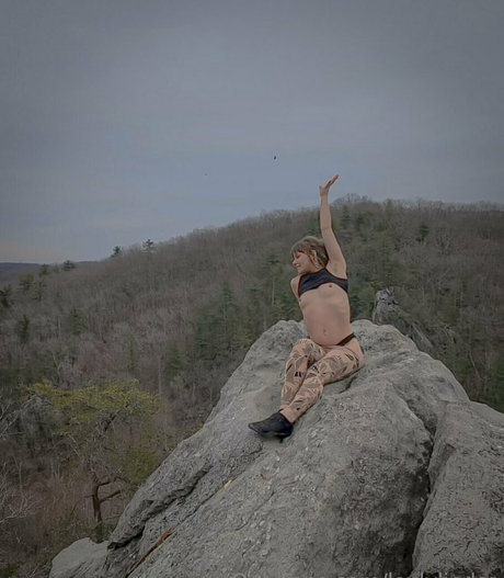 lovlylindss model perfect gallery