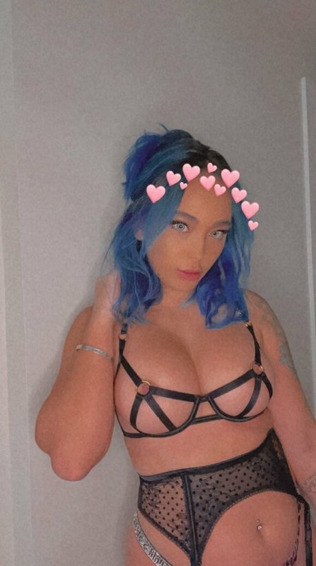 taylorsatomi nude pornstar pictures