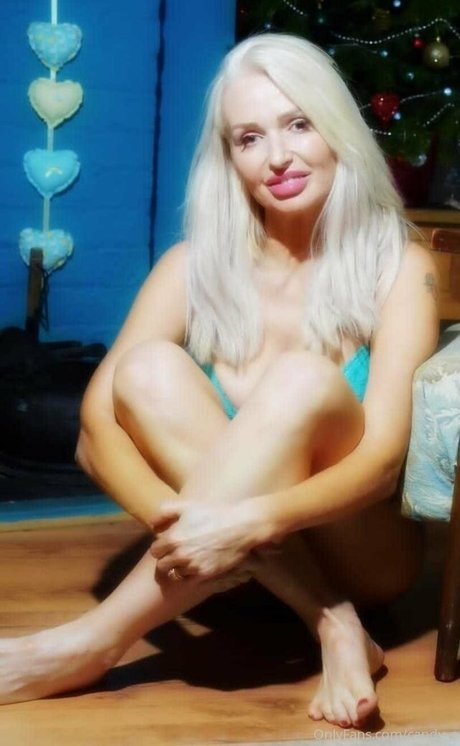 candy c sexy star photo