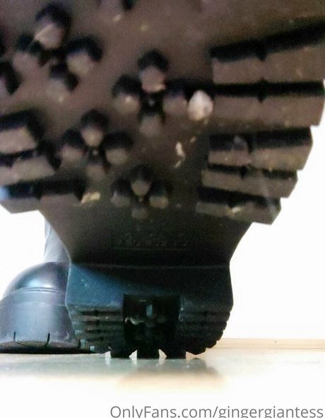 gingergiantess pornstar art photo