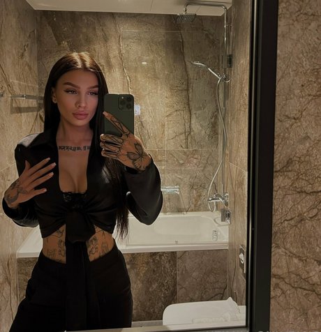 keimiaxx nude actress pic