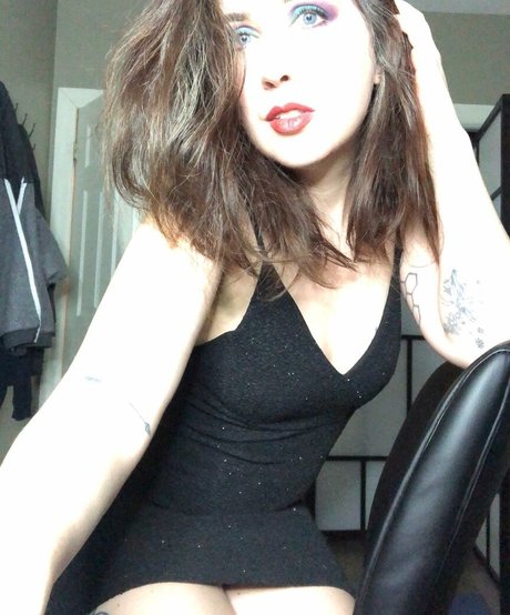 Viola Volta nude star picture