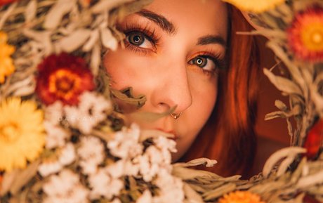 Afkayt model beautiful archive