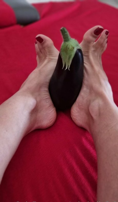 robybella2 0 porn star images