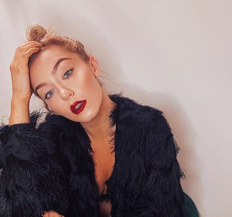 Creative Calm ASMR top star pic