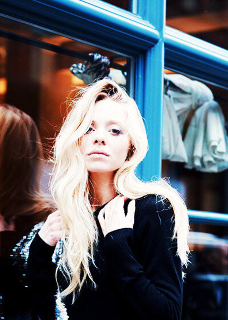 Portia Doubleday top model picture