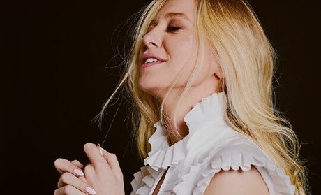 Portia Doubleday model high quality image