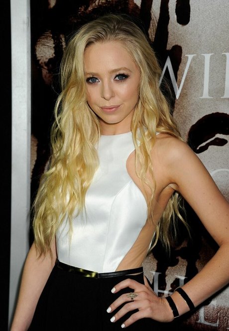 Portia Doubleday exclusive pornstar photos