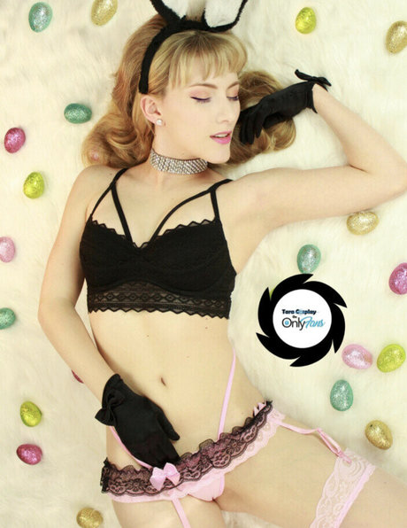 Tara Cosplay nudes model photo