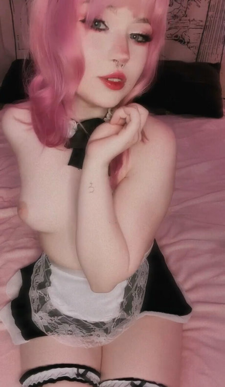 mothgray art model photo