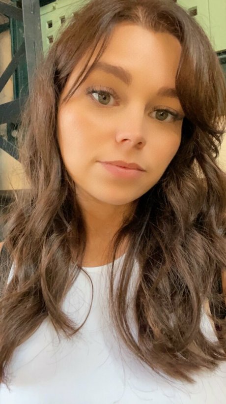 Admiremeamy exclusive actress archive