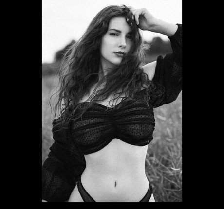 Jiwa Raga art model gallery