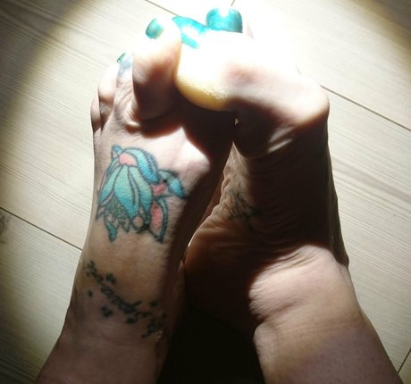 blonde facial onlyfans nudes images