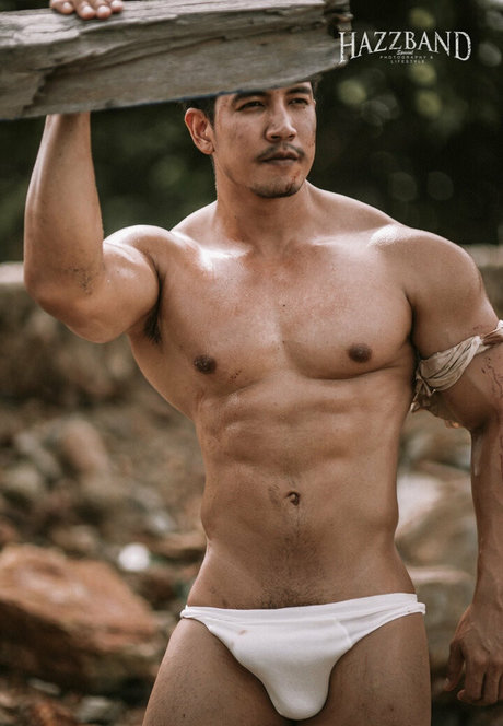 hazzbandexclusive naked star image