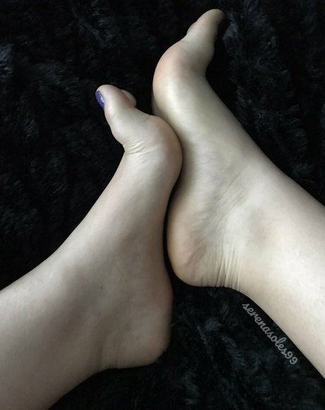 serenasoles99 model sexy archive