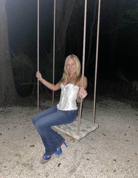 fart onlyfans free naked picture