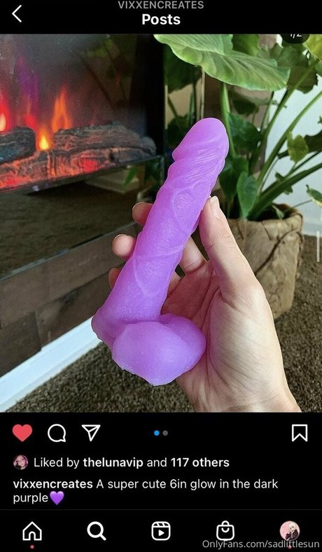 sadlittlesun sexy actress image