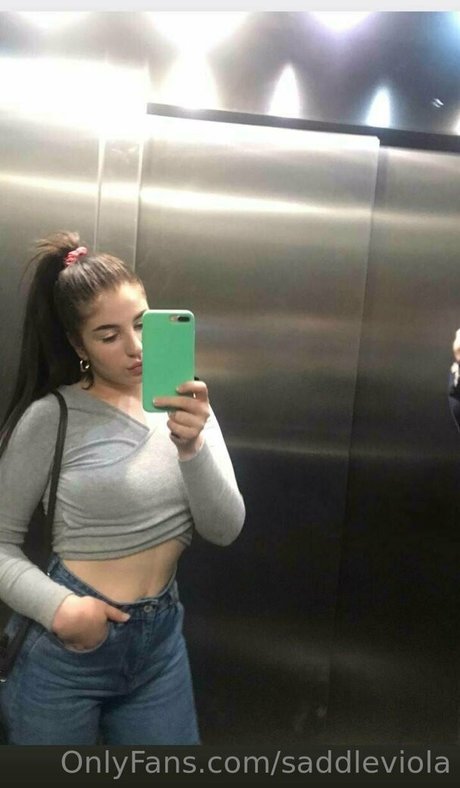 saddleviola star naked image