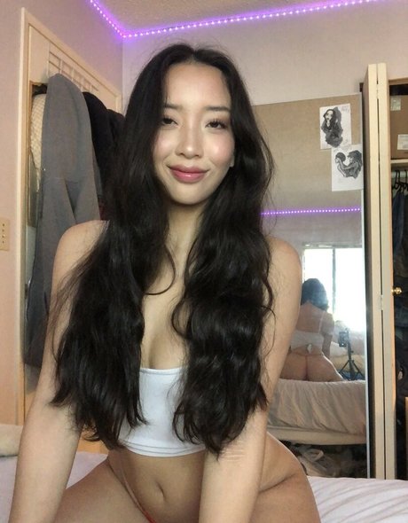 woxbox sexy actress pics