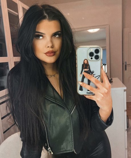 pov milf onlyfans sexy nude galleries