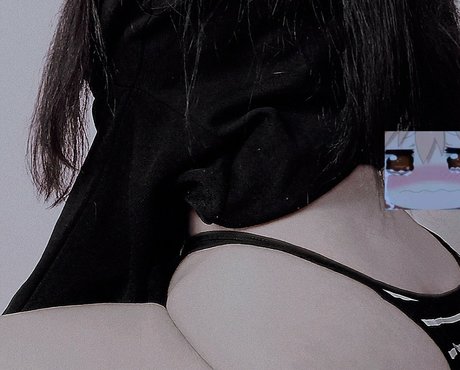 anyTomatinho model beautiful img