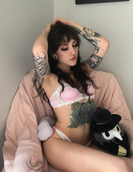 ashietaylor xxx actress gallery