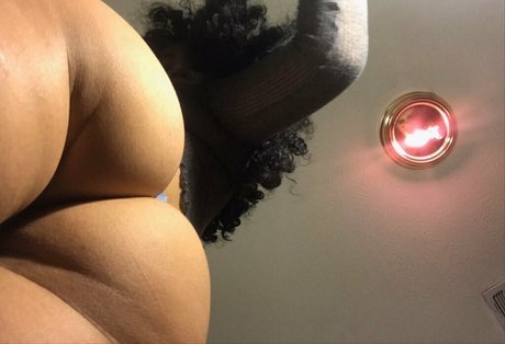 ajuicyk perfect model image