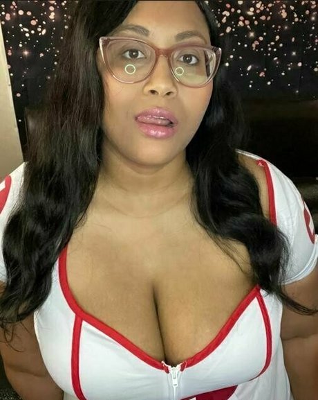 mistresslarissa star img