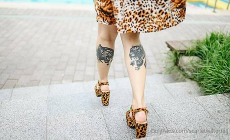 scarletwaterfall art actress archive