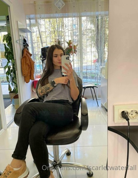 scarletwaterfall pornstar nude pic