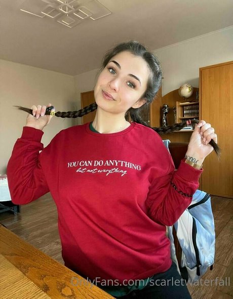 scarletwaterfall top actress pictures