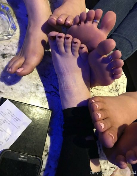 wonderfeetwoman star sexy image