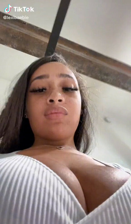 blonde milf big tits onlyfans exclusive image