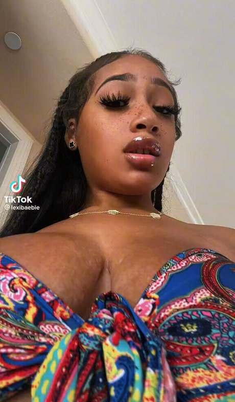 Lexxiibaebie star perfect pics