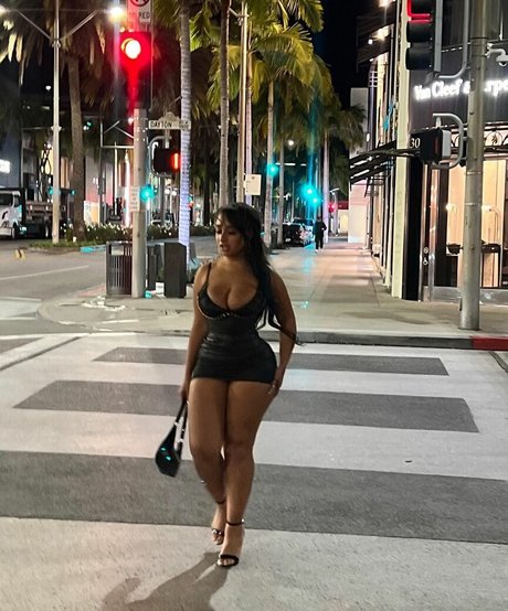 Lexxiibaebie high quality model images