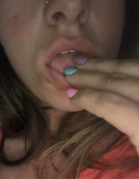 ebony smoking onlyfans porn pictures