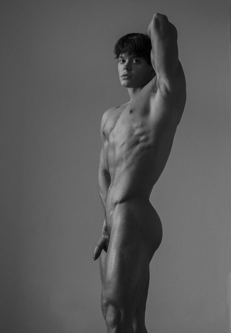 hijabi onlyfans nudes image